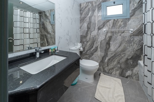 Family-Friendly 4BR with Amenities | Business Bay 18 Mi Casa Holiday Homes