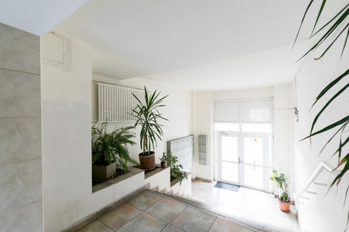 City View Studio: Your Cozy Urban Retreat 13 SocialSpot