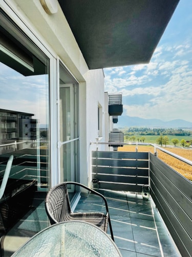 Mountain Home w. private parking 23 SocialSpot