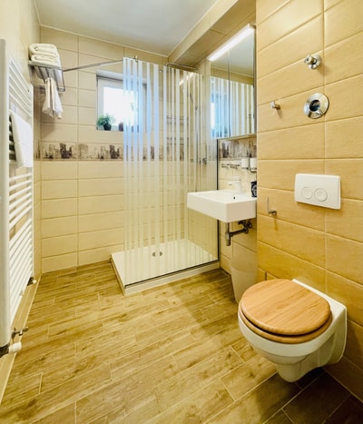Mountain Home w. private parking 10 SocialSpot