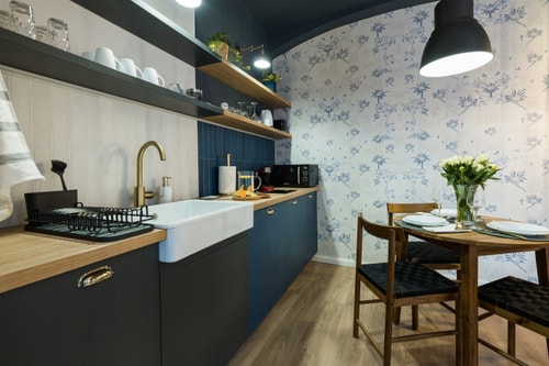 Victorian Blue Studio 1 SocialSpot