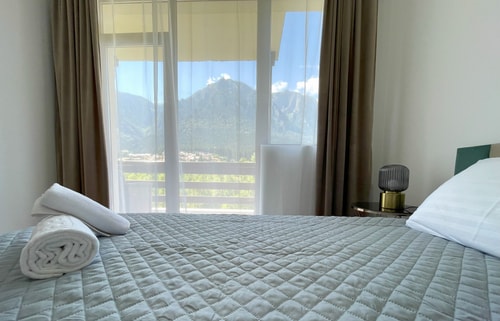 Alpine River Home: Peace and Mountain View 28 SocialSpot