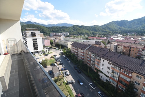 Forest View Hideaway - Amazing View & Free Parking 34 SocialSpot