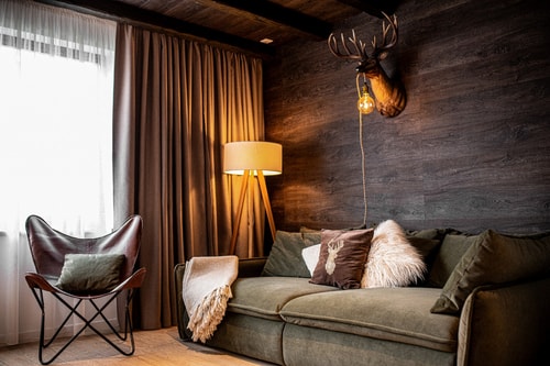 Avalanche Chalet 4 SocialSpot