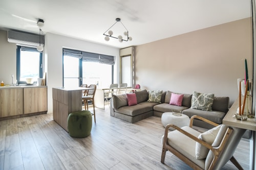 Forest View Hideaway - Amazing View & Free Parking 12 SocialSpot