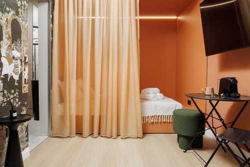 The Little Gem · Prime Location in Brasov Old Town 12 SocialSpot