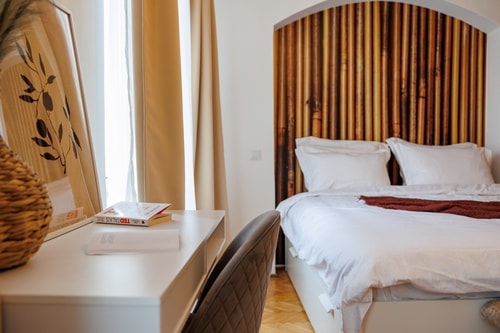 Lunga 16 Guesthouse in City Center 7 SocialSpot