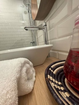 Cozy Place to Remember w. Fireplace & Netflix 22 SocialSpot