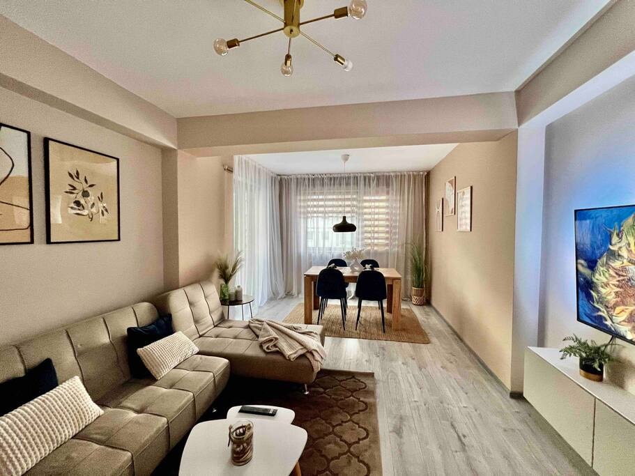 Boholand Apartment | Brasov SocialSpot
