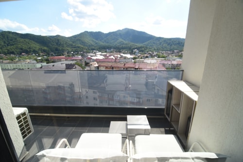 Forest View Hideaway - Amazing View & Free Parking 35 SocialSpot
