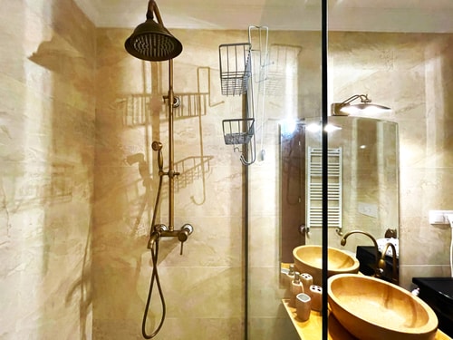 Colina Boutique Apartment - Free Parking&Smart TV 24 SocialSpot