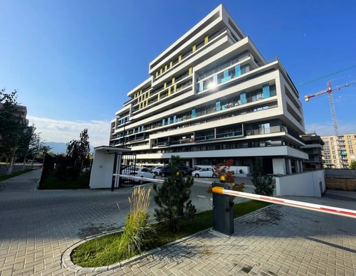 Good Vibes Apartment - Parking & Smart TV SocialSpot