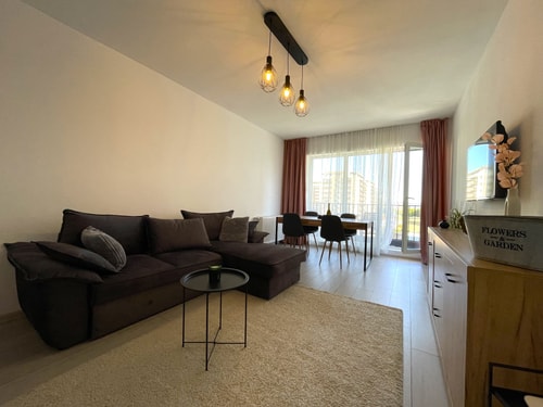 Good Vibes Apartment - Parking & Smart TV 10 SocialSpot