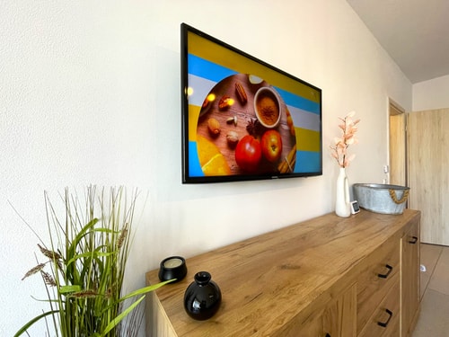 Good Vibes Apartment - Parking & Smart TV 11 SocialSpot