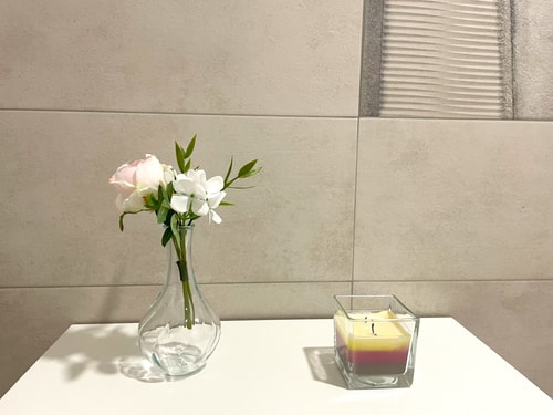 Bella Vista Red Apartment - Smart TV&Free Parking 8 SocialSpot