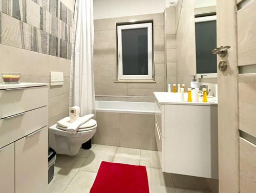 Bella Vista Red Apartment - Smart TV&Free Parking 11 SocialSpot