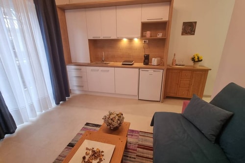 Bella Vista Studio - Underground Parking&Smart TV 2 SocialSpot
