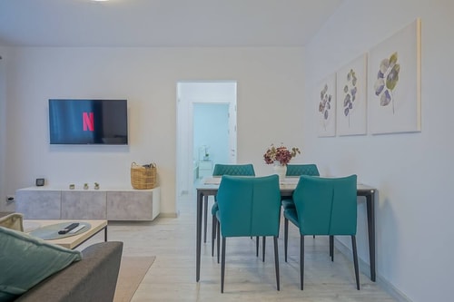 Mountain Hideaway w. Netflix & Mountain View SocialSpot