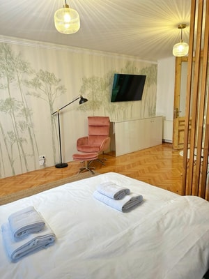 Lunga 16 Guesthouse 2 - in the City Center 12 SocialSpot