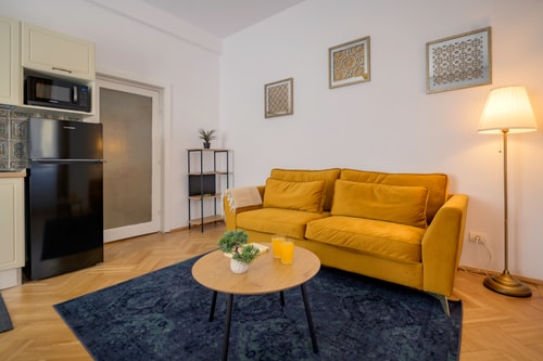 Colibri Apartment w. AC 38 SocialSpot