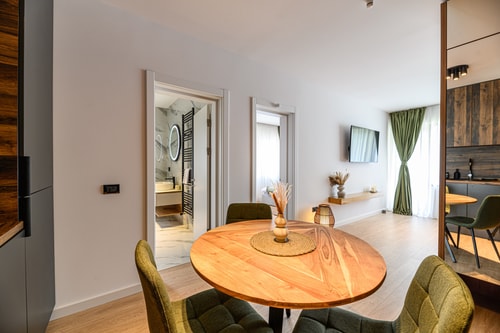 Grand Chalet Suite 2 8 SocialSpot