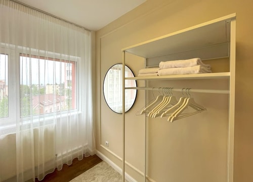 Serenity Mountain Apartment - AC & Smart TV 27 SocialSpot