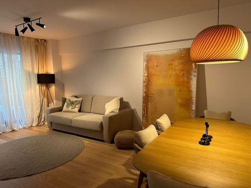 The Level Sanctuary - Free Parking & Netflix SocialSpot