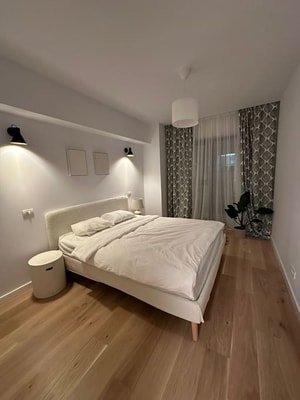 The Level Sanctuary - Free Parking & Netflix 10 SocialSpot