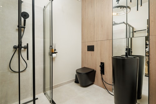 The Little Gem · Prime Location in Brasov Old Town 4 SocialSpot