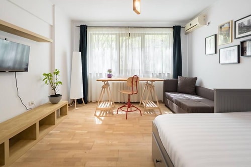 Jazzy Studio in the Heart of Bucharest 1 SocialSpot