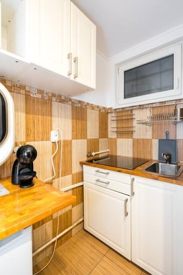 Jazzy Studio in the Heart of Bucharest 4 SocialSpot