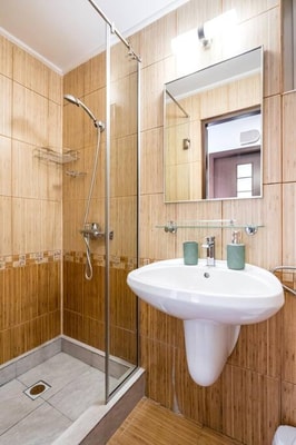 Jazzy Studio in the Heart of Bucharest 7 SocialSpot