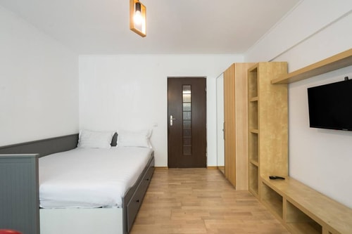 Jazzy Studio in the Heart of Bucharest 18 SocialSpot