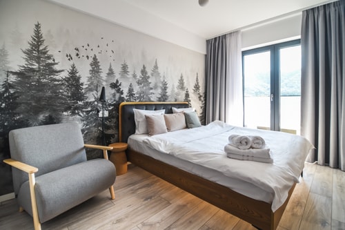 Forest View Hideaway - Amazing View & Free Parking 8 SocialSpot