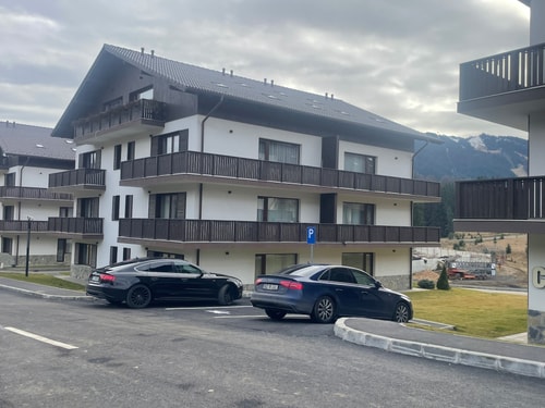 Avalanche Chalet 2 45 SocialSpot
