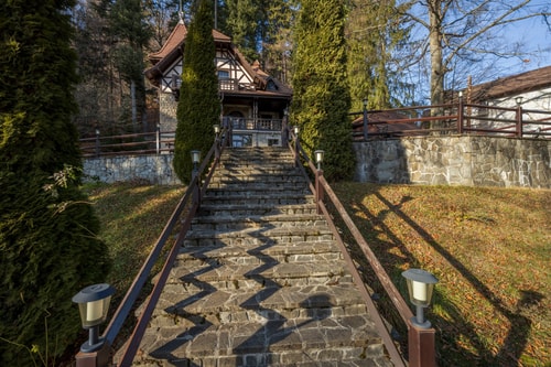 Vila Negoiu 87 SocialSpot