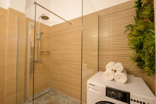 Colibri Apartment w. AC 2 SocialSpot