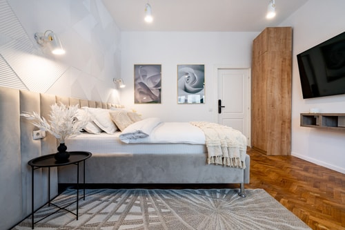 Central Square Haven 2A | Central Gem • A/C 7 SocialSpot