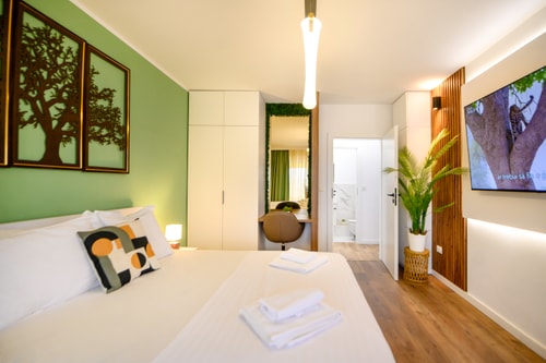 Central Green Oasis • 2BR Ultracentral Apt • AC 22 SocialSpot