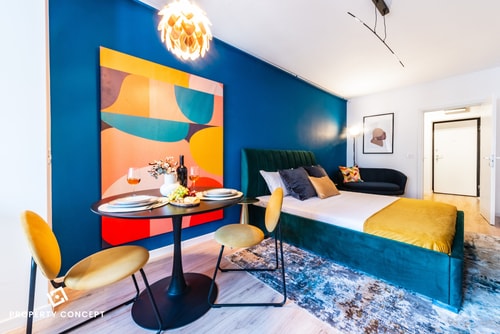 Color Ivory Residence with Free Parking 1 SocialSpot
