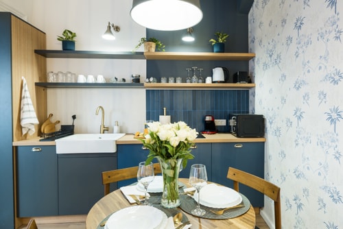 Victorian Blue Studio 8 SocialSpot