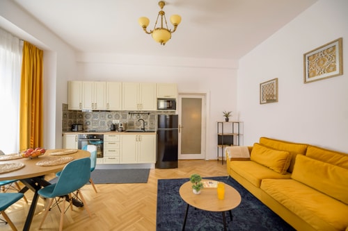 Colibri Apartment w. AC 37 SocialSpot