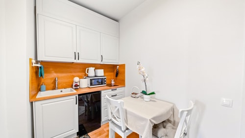 Brassovia Hideaway 6B w. Netflix 7 SocialSpot
