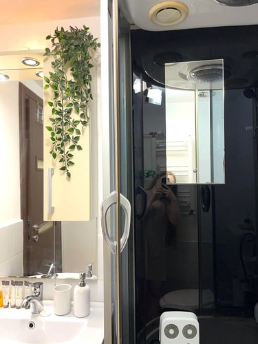 Studio Victoriei - Central Location with AC 3 SocialSpot