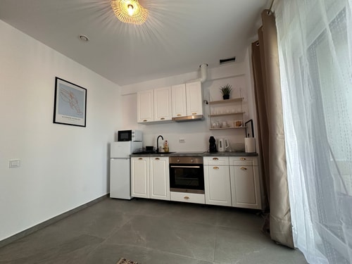 Urban Altitude Studio w panoramic skyline vistas 15 SocialSpot