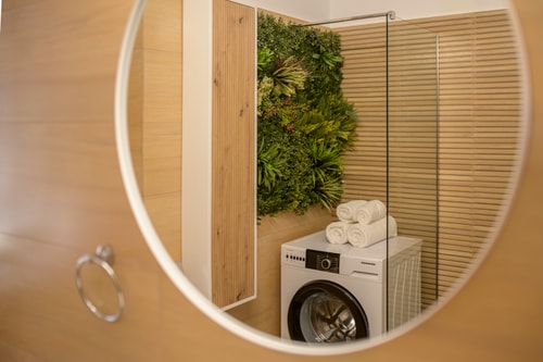Colibri Apartment w. AC 13 SocialSpot