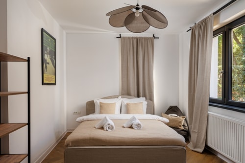 Citadel Signature Villa w. private garden, parking 32 SocialSpot