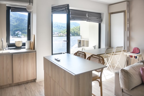 Forest View Hideaway - Amazing View & Free Parking 43 SocialSpot