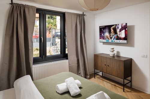 Citadel Signature Villa w. private garden, parking 42 SocialSpot