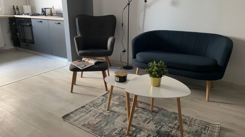Hills Nomad Studio 16 SocialSpot